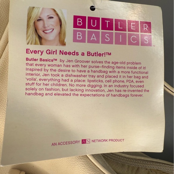 Butler Basics Handbag With Organized Compartments - Picture 8 of 8